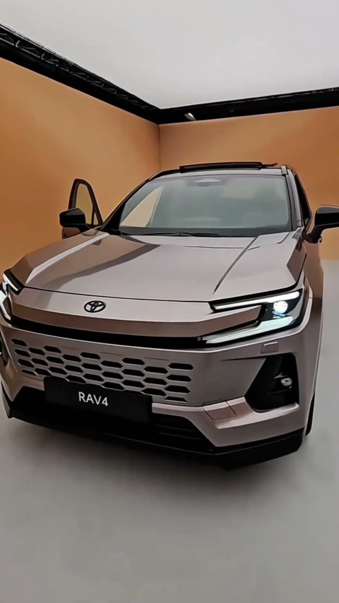 Toyota RAV4 PHEV 2026: specyfikacja i cena