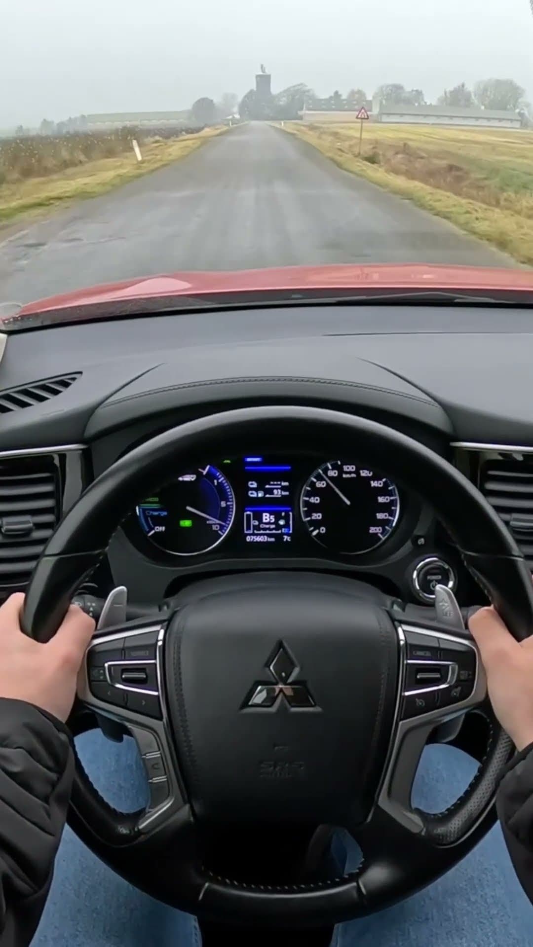 🐢⚡SLOWEST 0-100 KM/H! Mitsubishi Outlander PHEV 2020 2.4 AWD 224 HP